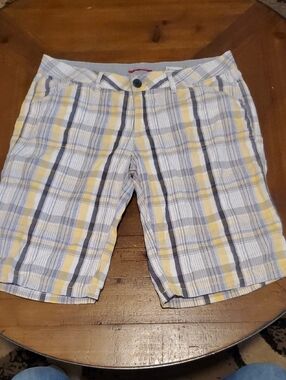 UNIONBAY Women's Plaid Shorts in White, Yellow, and Blue